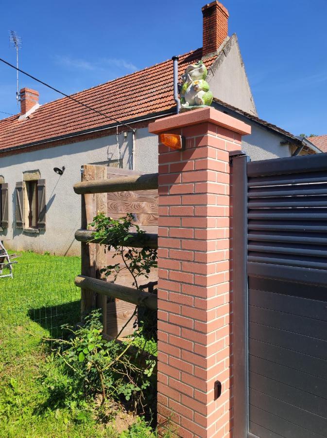 Vila Bienvenue A La Grenouillere Le Magny  Exteriér fotografie