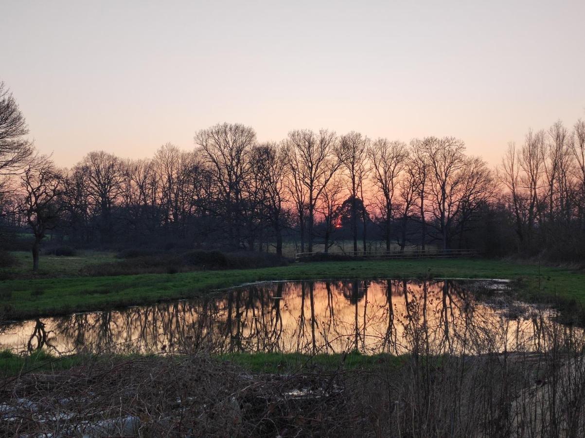 Vila Bienvenue A La Grenouillere Le Magny  Exteriér fotografie